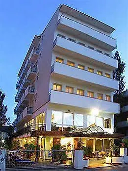 Hotel B&B Montecarlo Milano Marittima