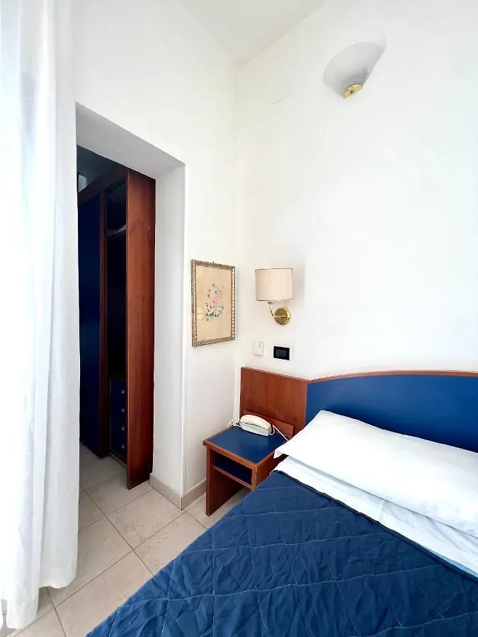 Hotel B&B Montecarlo Milano Marittima