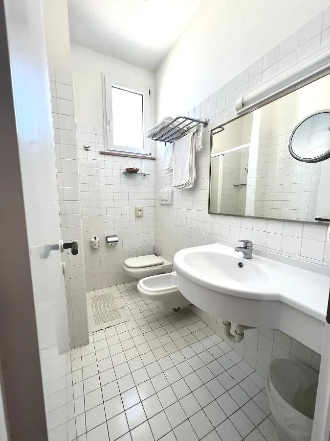 Hotel B&B Montecarlo Milano Marittima 3*,  Italie