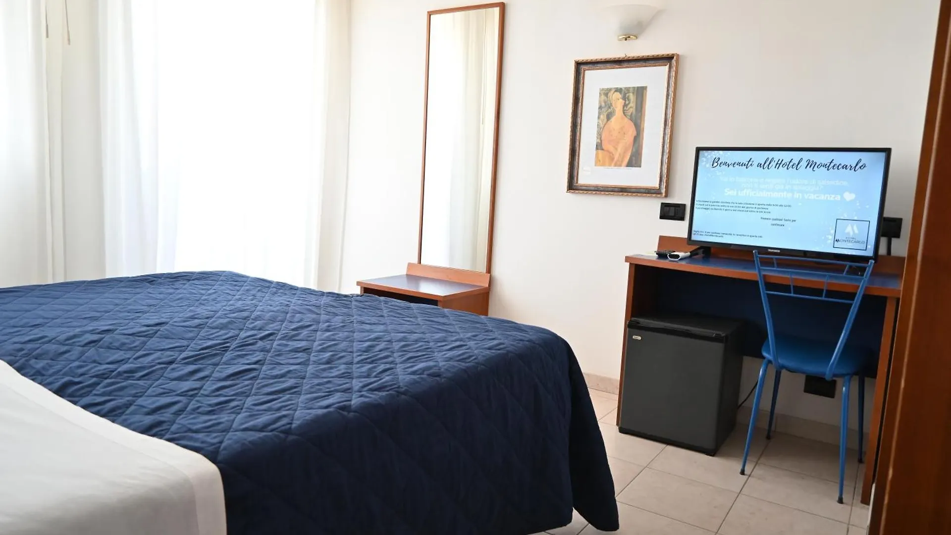 Hotel B&B Montecarlo Milano Marittima 3*,  Italy