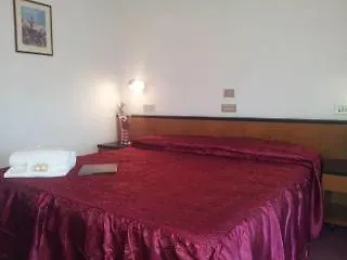 Hotel B&B Montecarlo Milano Marittima