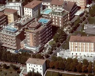 Hotel B&B Montecarlo Milano Marittima